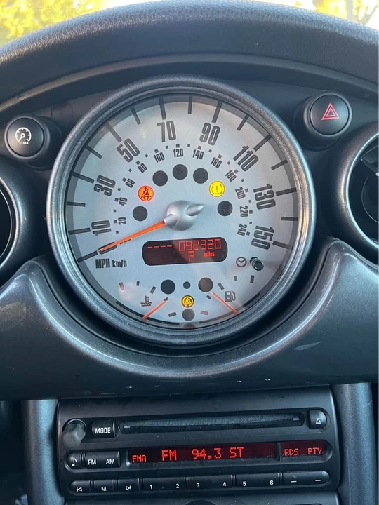 2006 Mini Mini Cooper S 1st Gen - Image 12 of 13