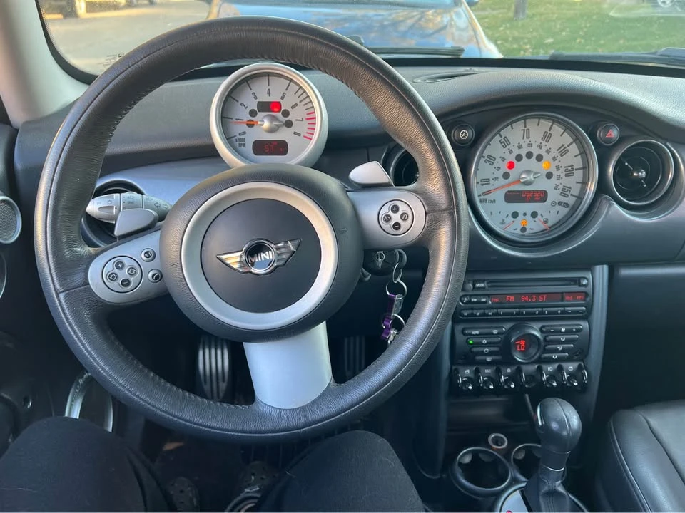 2006 Mini Mini Cooper S 1st Gen - Image 11 of 13