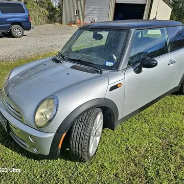 2006 MINI Cooper Hatchback