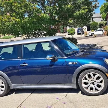 2006 MINI Cooper S Hatchback