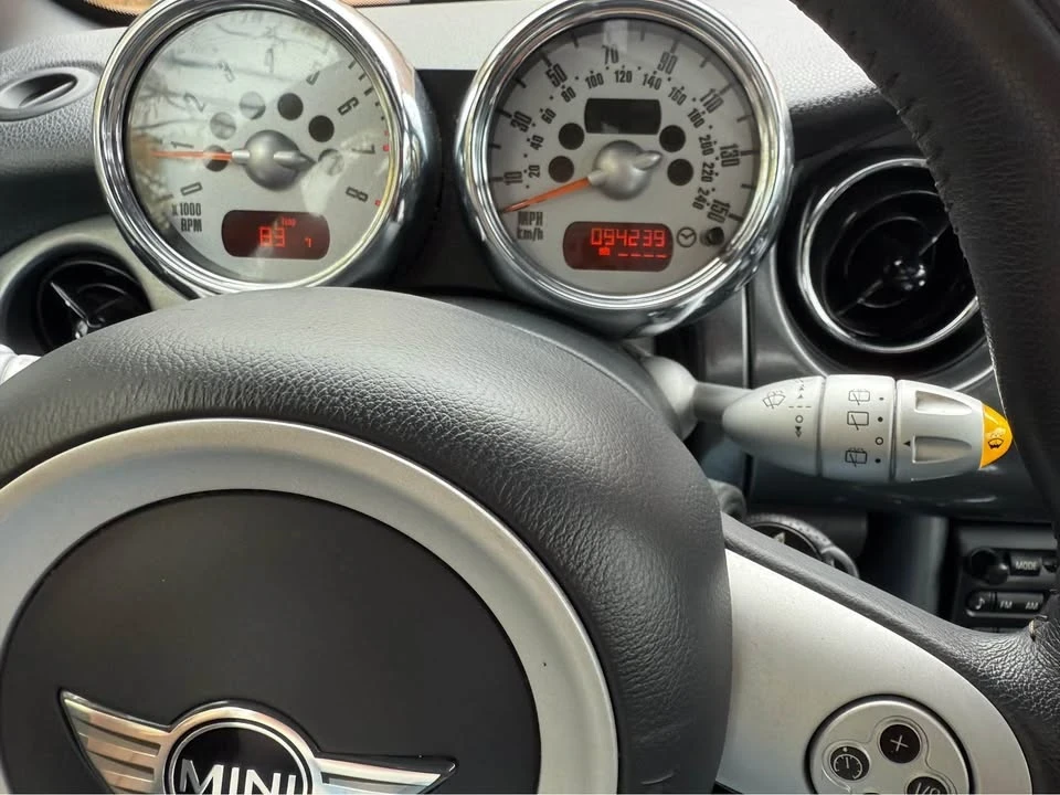 2006 Mini Mini Cooper S 1st Gen - Image 6 of 17