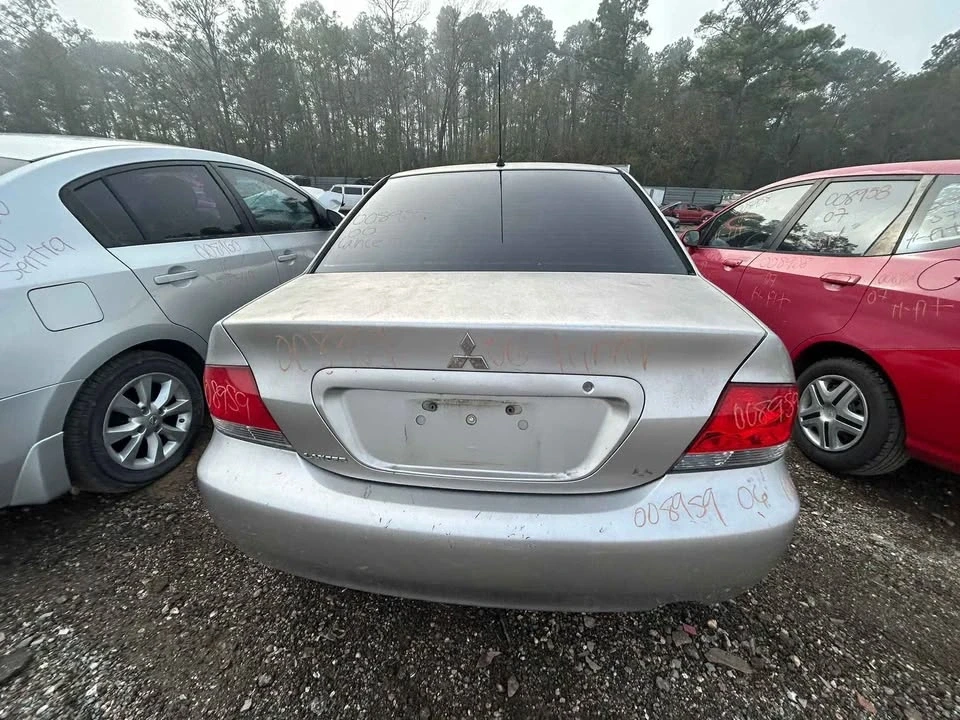 2006 Mitsubishi Lancer 7th Gen - Image 3 of 10