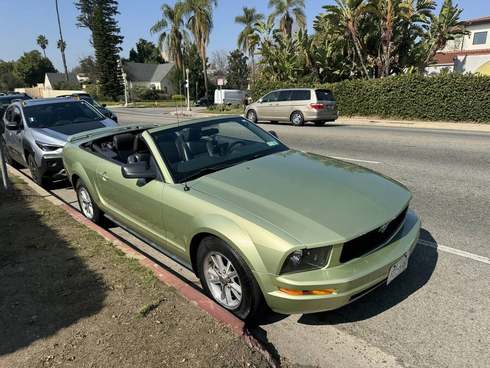 2006 Ford S197 Mustang - Image 2 of 8