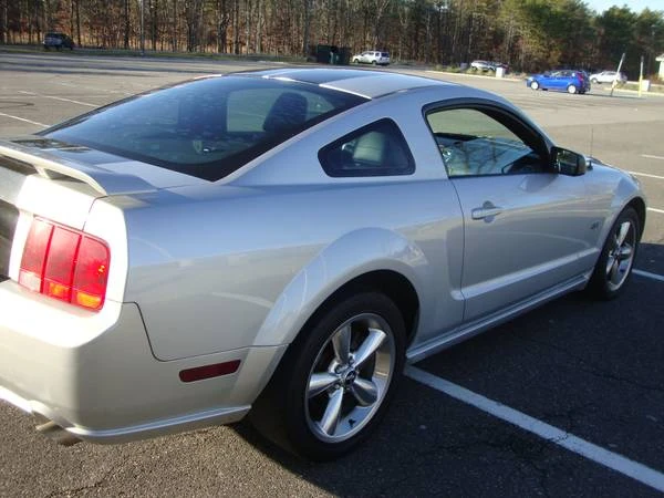 2006 Ford S197 Mustang - Image 2 of 20