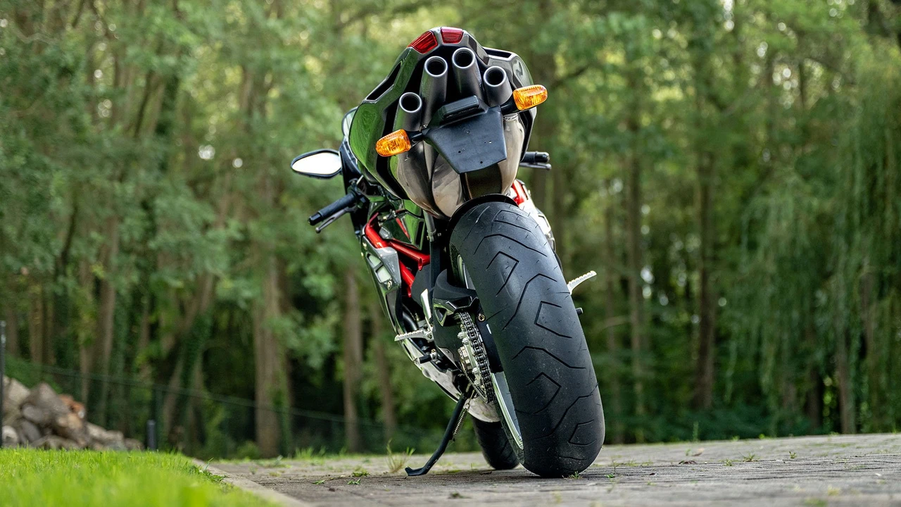 2006 MV Agusta F4 - Image 4 of 31
