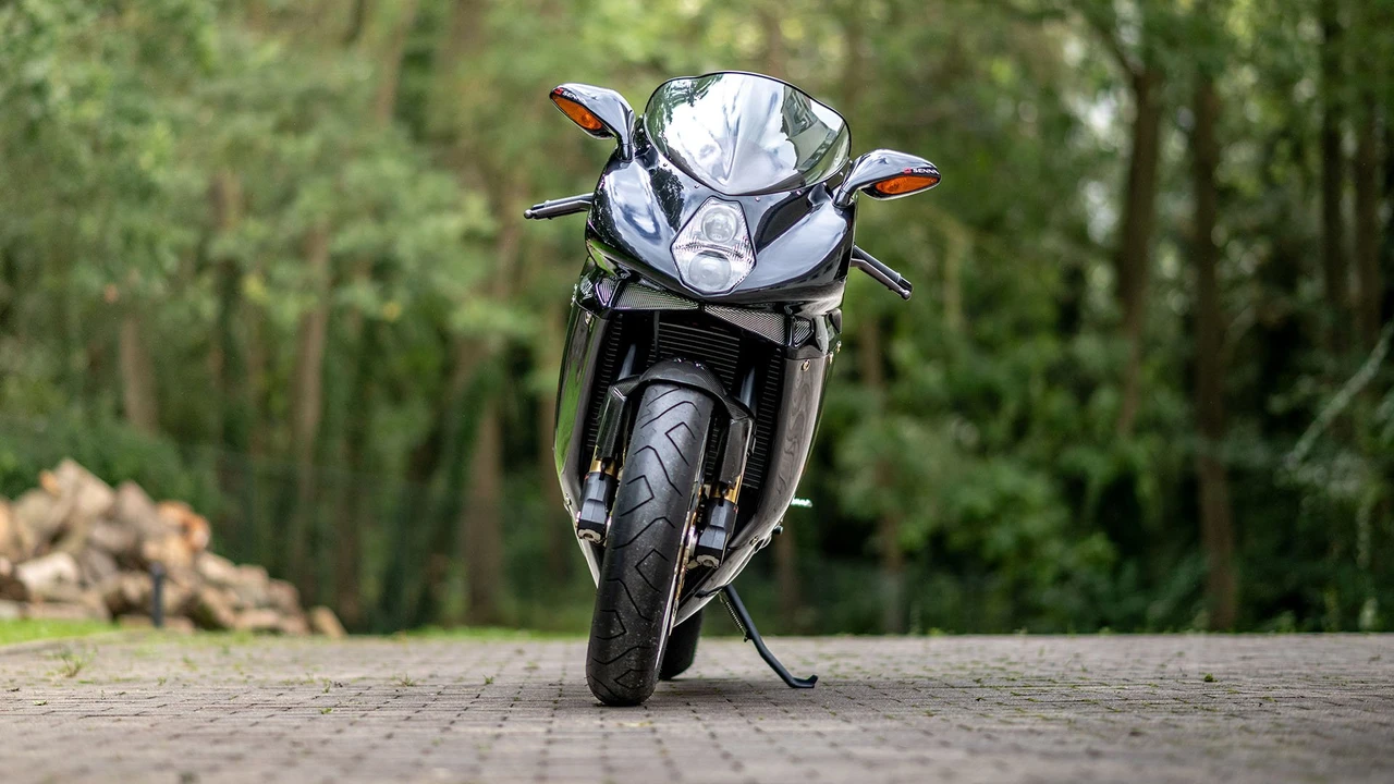 2006 MV Agusta F4 - Image 9 of 31