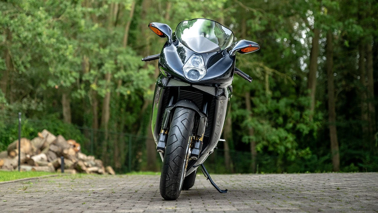 2006 MV Agusta F4 - Image 8 of 31