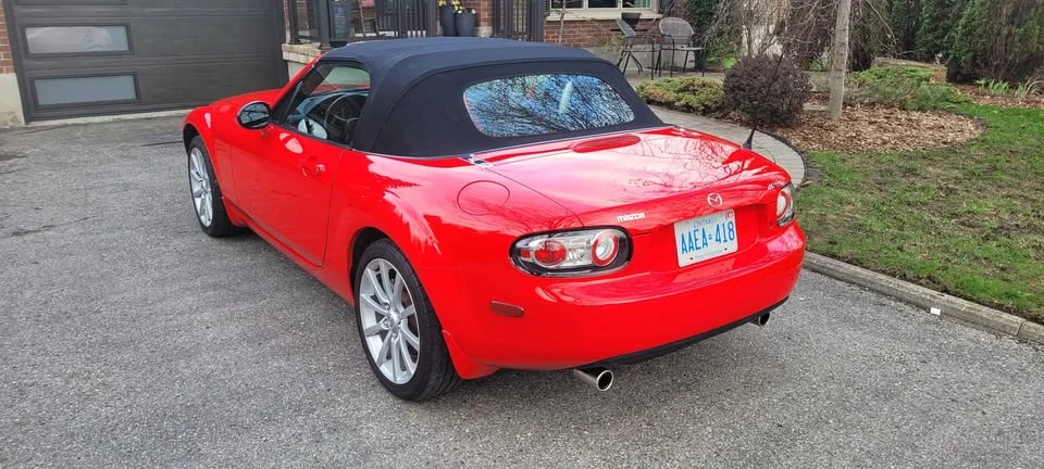 2006 Mazda NC MX-5 Miata - Image 5 of 10