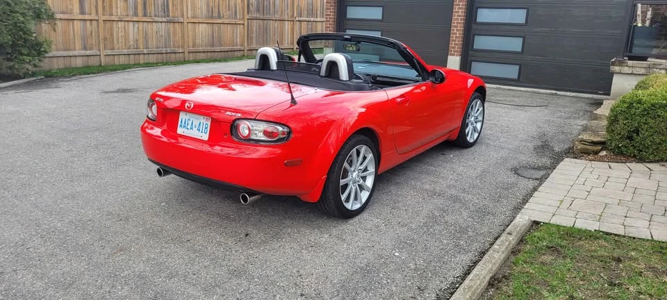 2006 Mazda NC MX-5 Miata - Image 4 of 10