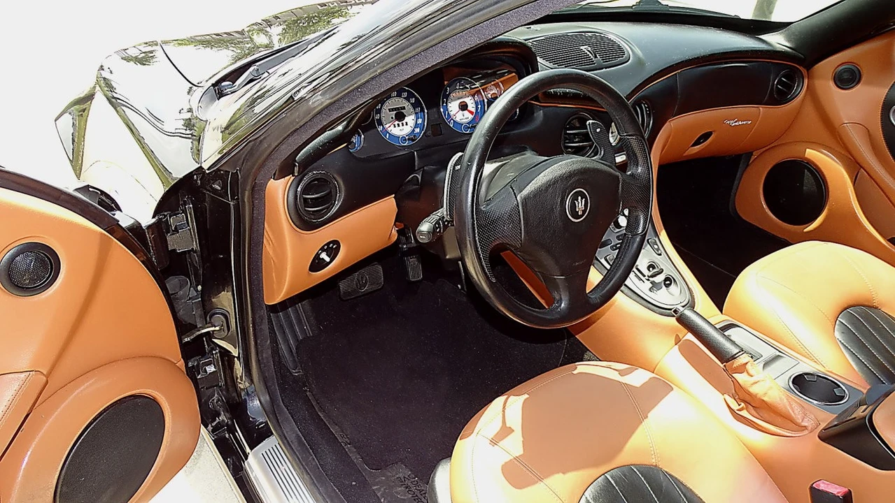 2006 Maserati Coupe - Image 12 of 23
