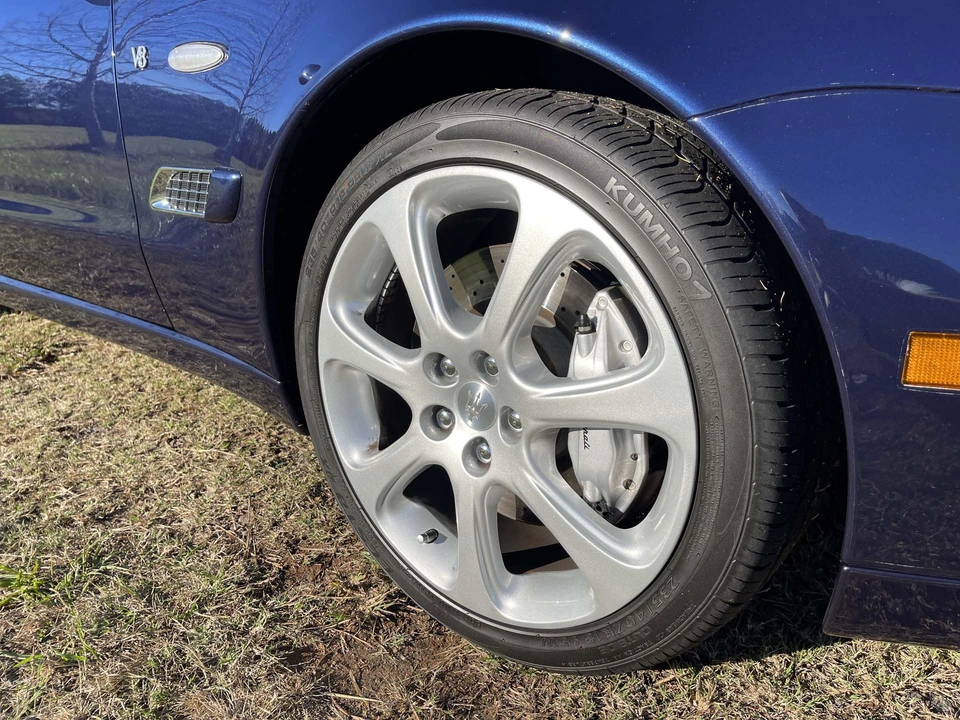 2006 Maserati Coupe - Image 16 of 31