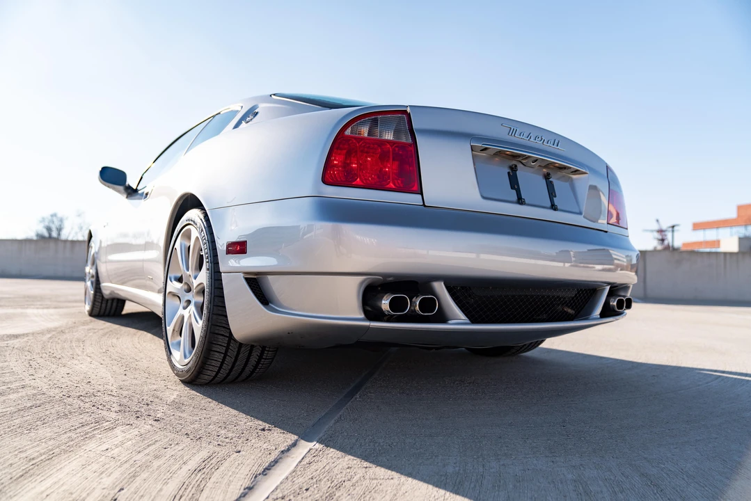 2006 Maserati Coupe - Image 16 of 31