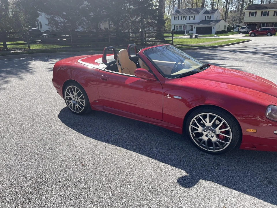 2006 Maserati Spyder - Image 26 of 31