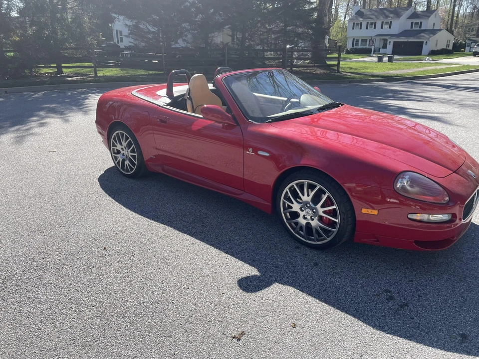 2006 Maserati Spyder - Image 25 of 31