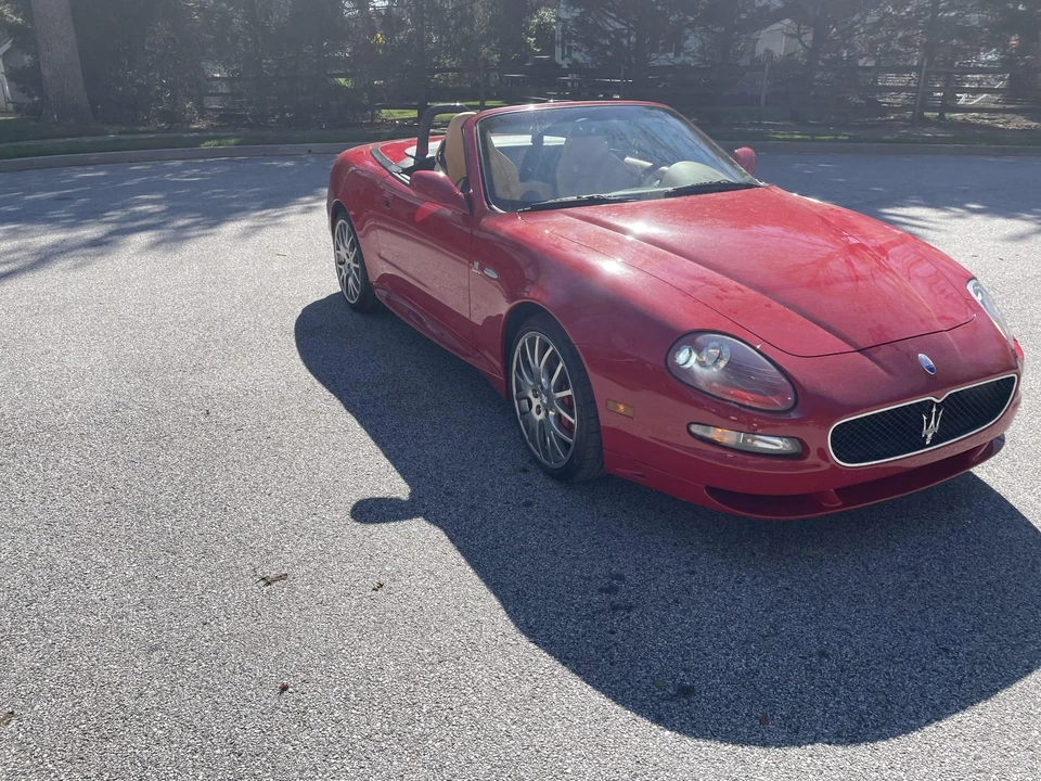 2006 Maserati Spyder - Image 23 of 31