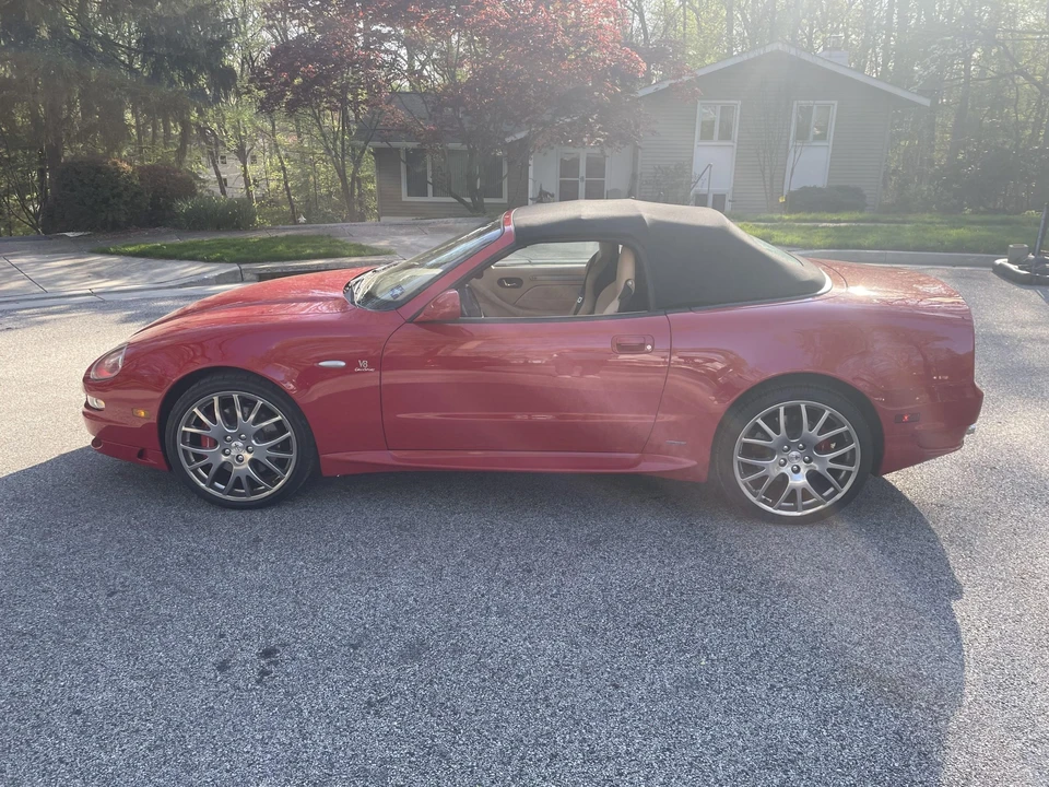 2006 Maserati Spyder - Image 18 of 31