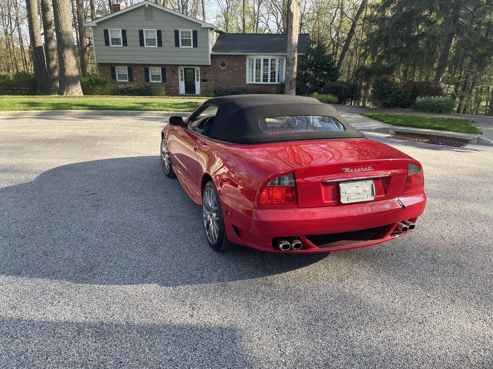 2006 Maserati Spyder - Image 14 of 31