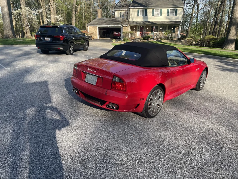 2006 Maserati Spyder - Image 11 of 31