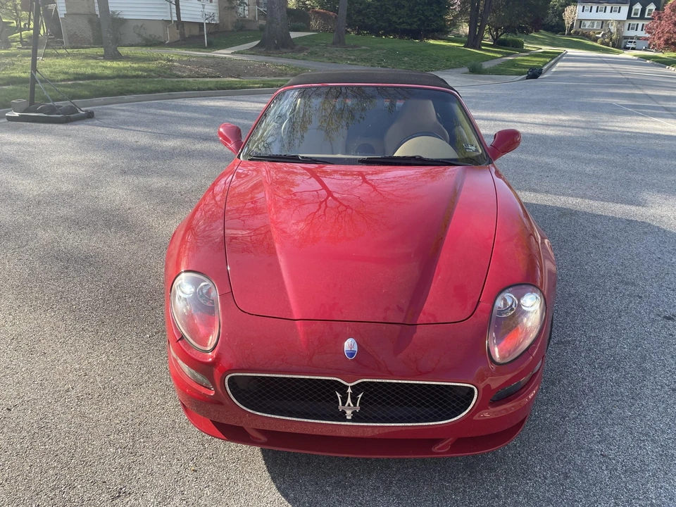 2006 Maserati Spyder - Image 2 of 31