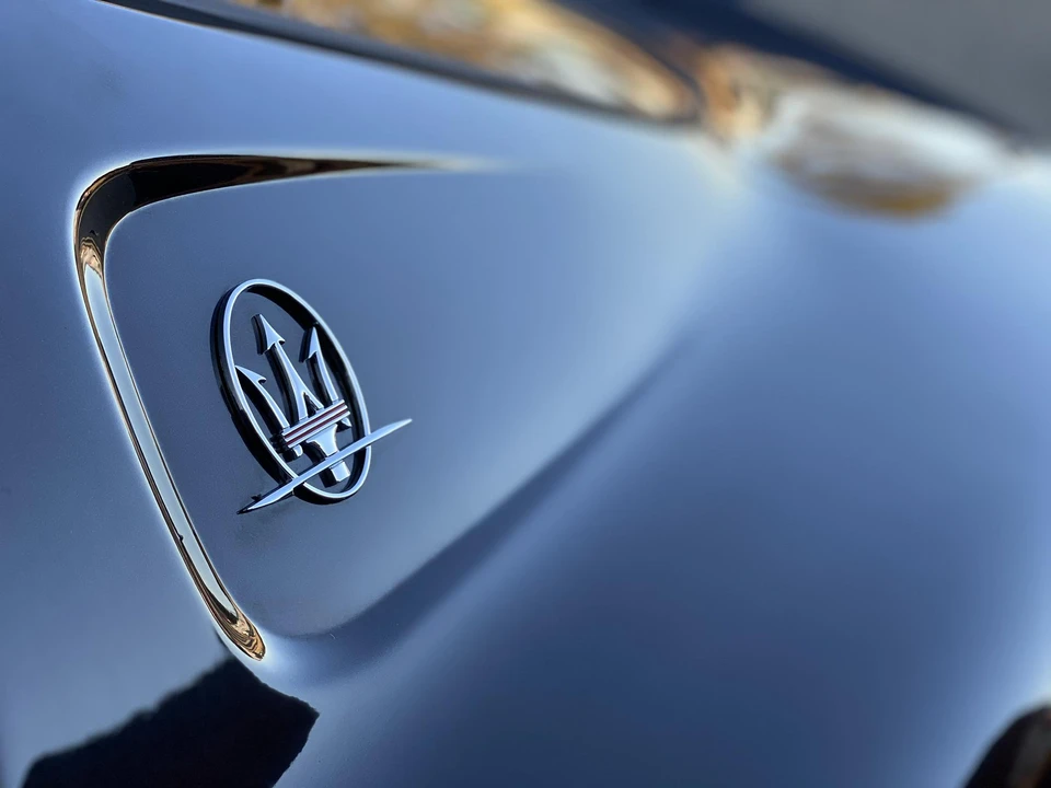 2006 Maserati Coupe - Image 17 of 31