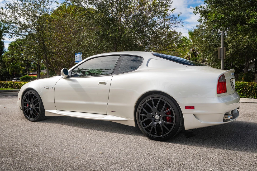 2006 Maserati Coupe - Image 12 of 31