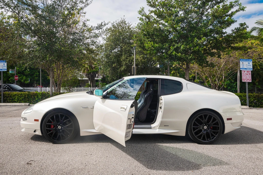 2006 Maserati Coupe - Image 27 of 31