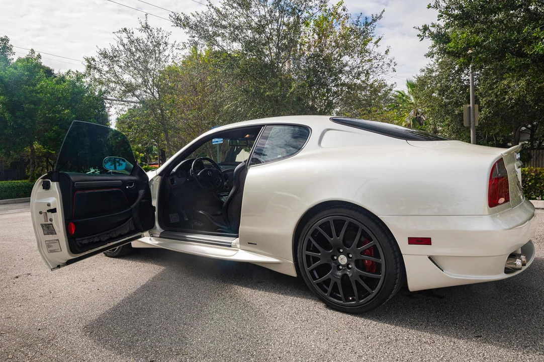 2006 Maserati Coupe - Image 28 of 31
