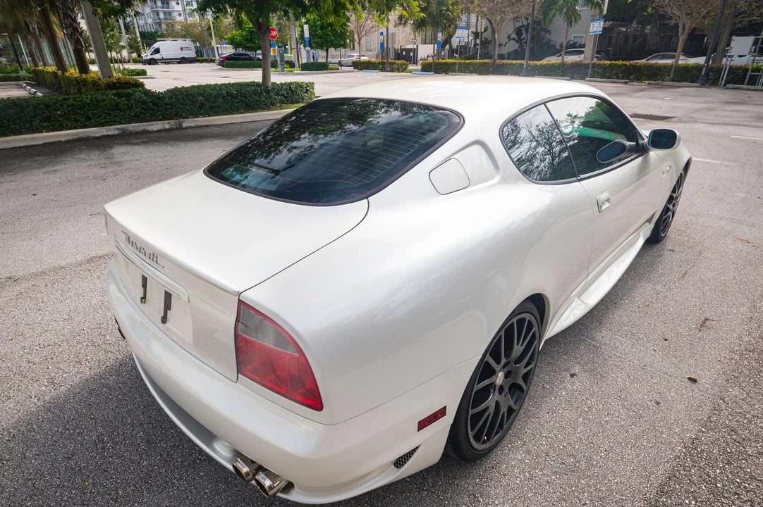 2006 Maserati Coupe - Image 18 of 31