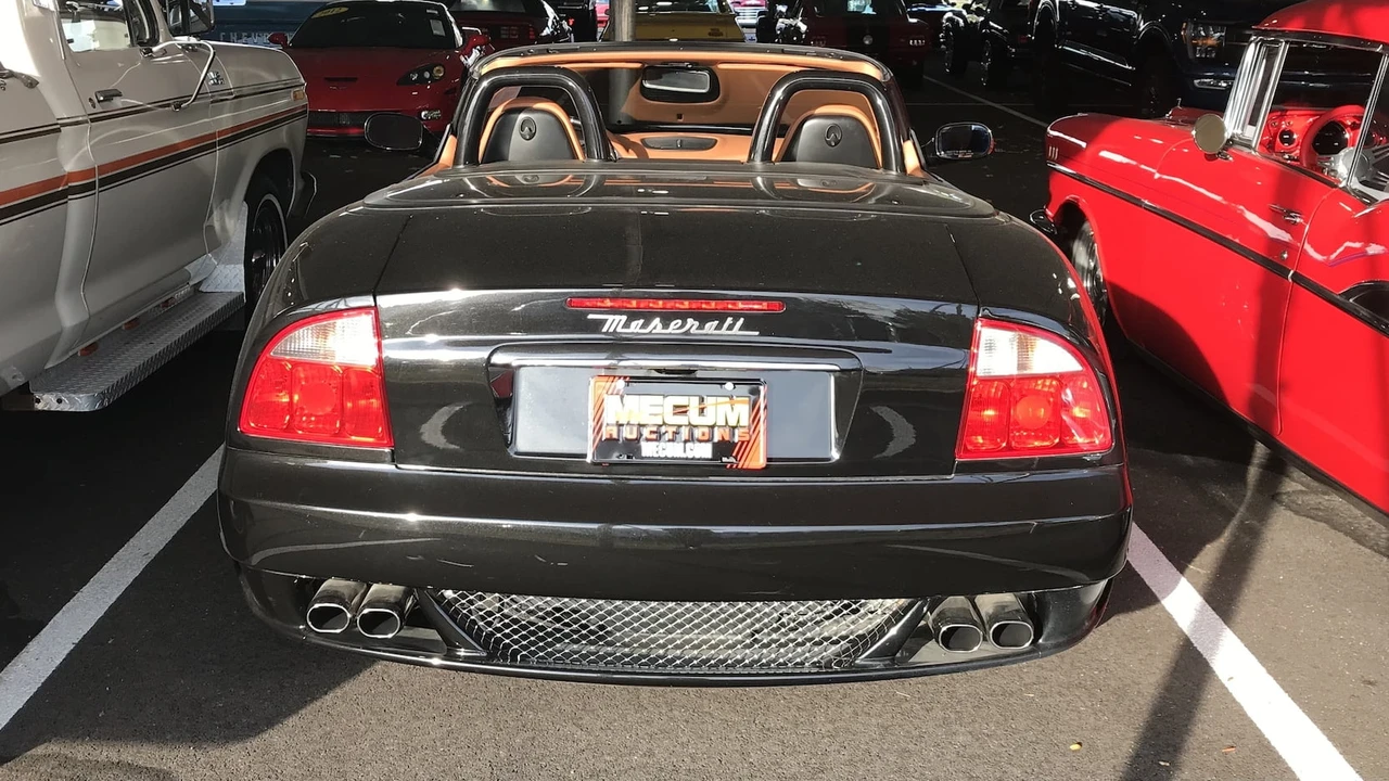 2006 Maserati Spyder - Image 3 of 4