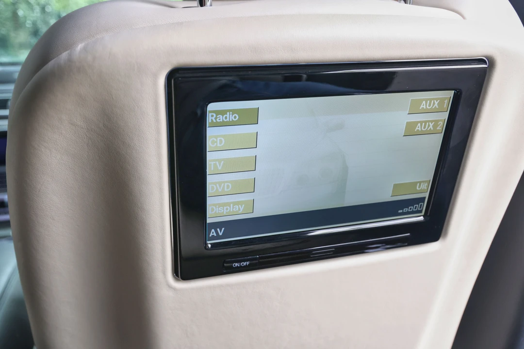 2006 Maybach 57 - Image 28 of 31