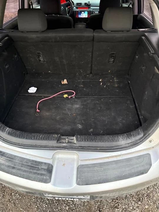 2006 Mazda - Image 7 of 7