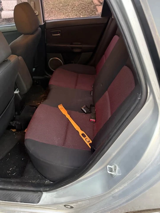 2006 Mazda - Image 6 of 7