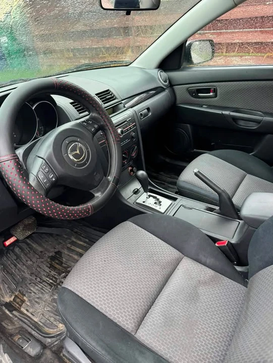 2006 Mazda Mazda 3 1st Gen - Image 4 of 5