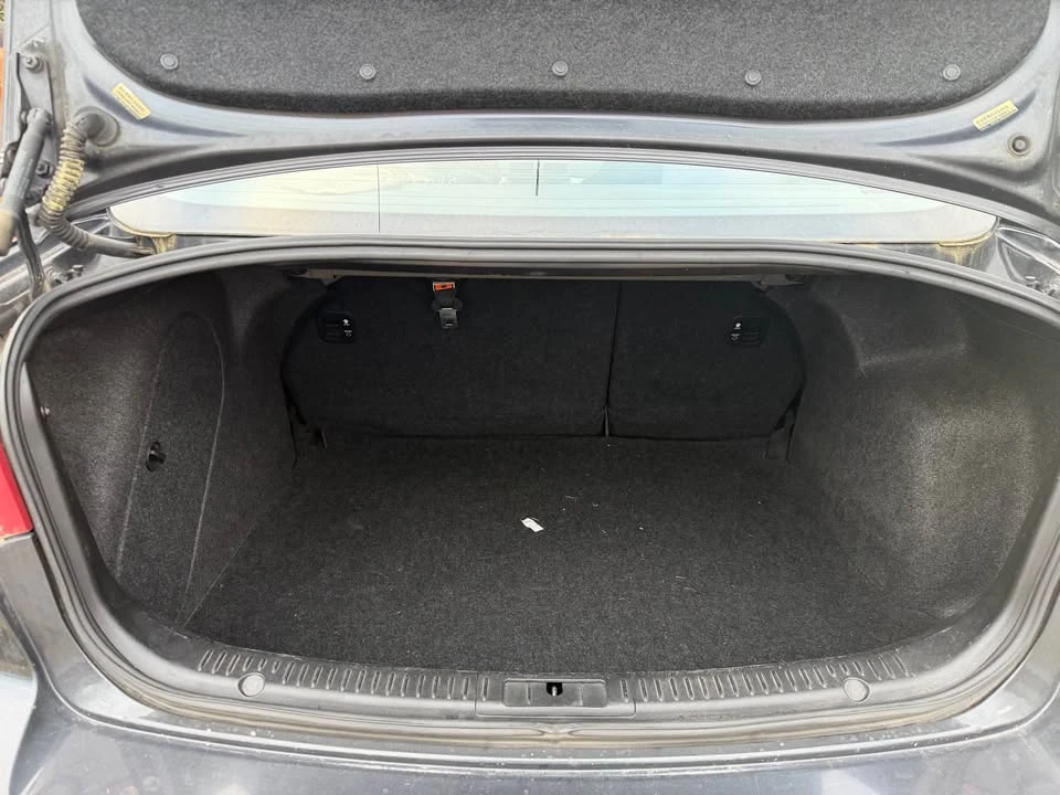 2006 Mazda Mazda 3 1st Gen - Image 8 of 8