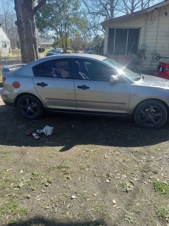 2006 Mazda Mazda 3 1st Gen - Image 3 of 10