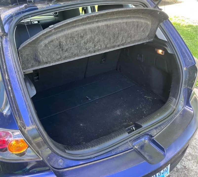 2006 Mazda Mazda 3 1st Gen - Image 3 of 7