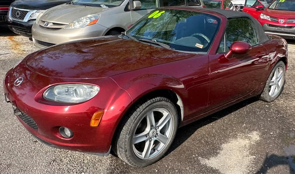 2006 Mazda NC MX-5 Miata - Image 4 of 11