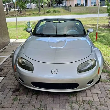 2006 Mazda MX-5 Miata Club Convertible 2D