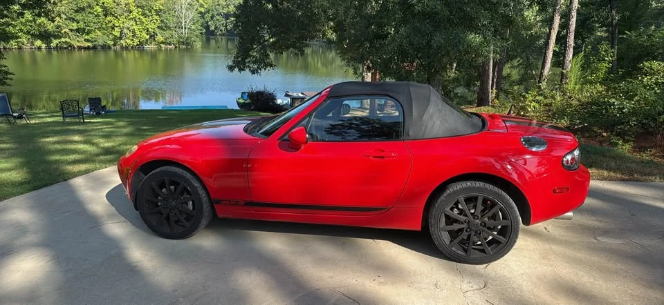 2006 Mazda NC MX-5 Miata - Image 5 of 9