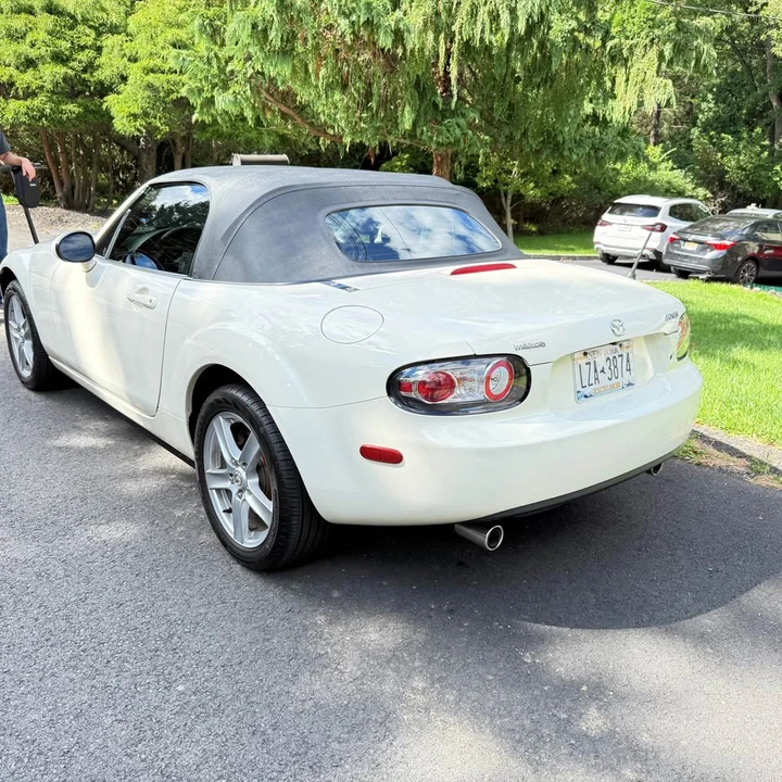 2006 Mazda NC MX-5 Miata - Image 7 of 10