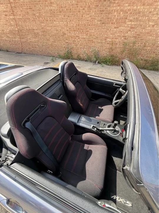 2006 Mazda NC MX-5 Miata - Image 16 of 20