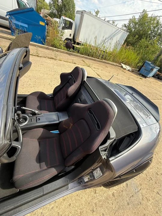 2006 Mazda NC MX-5 Miata - Image 15 of 20