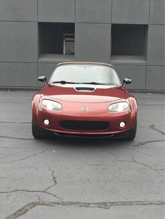 2006 Mazda NC MX-5 Miata - Image 2 of 20