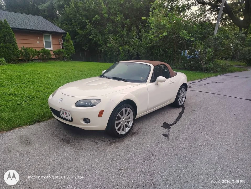 2006 Mazda NC MX-5 Miata - Image 10 of 16