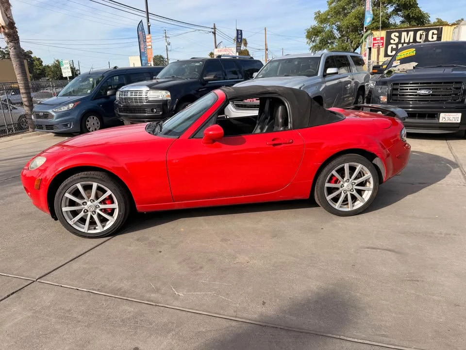 2006 Mazda NC MX-5 Miata - Image 4 of 15