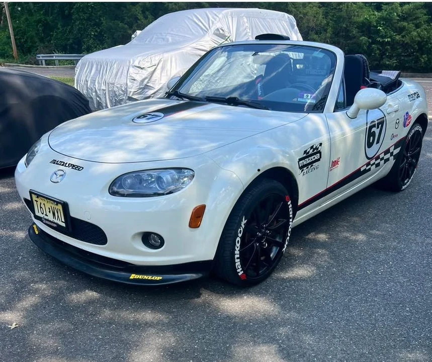 2006 Mazda NC MX-5 Miata - Image 2 of 6