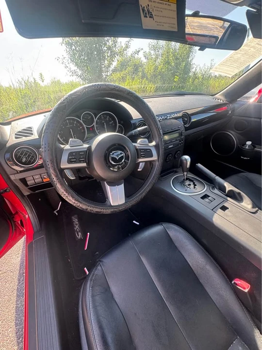 2006 Mazda NC MX-5 Miata - Image 12 of 18