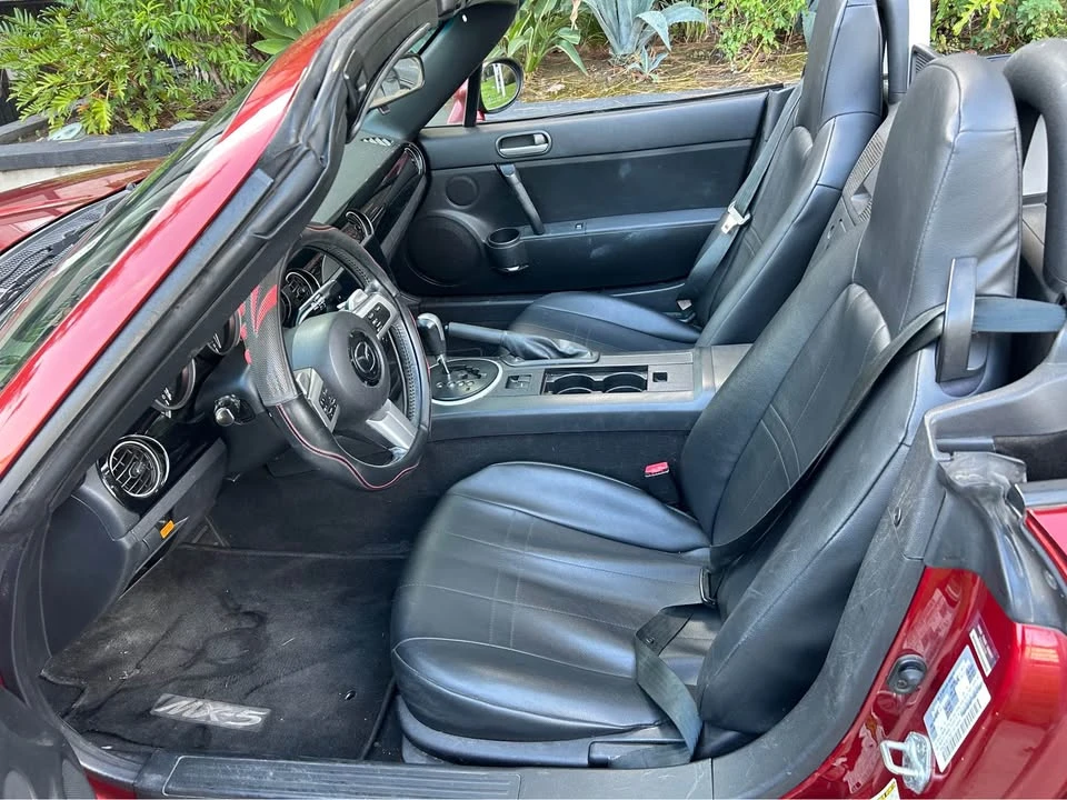 2006 Mazda NC MX-5 Miata - Image 10 of 19