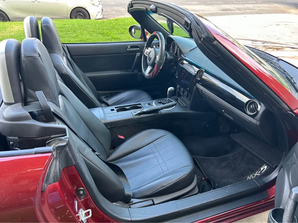 2006 Mazda NC MX-5 Miata - Image 11 of 19