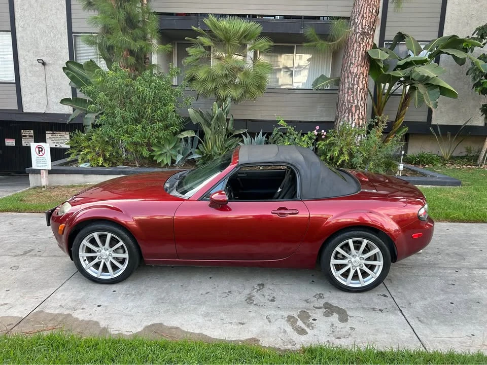 2006 Mazda NC MX-5 Miata - Image 14 of 19